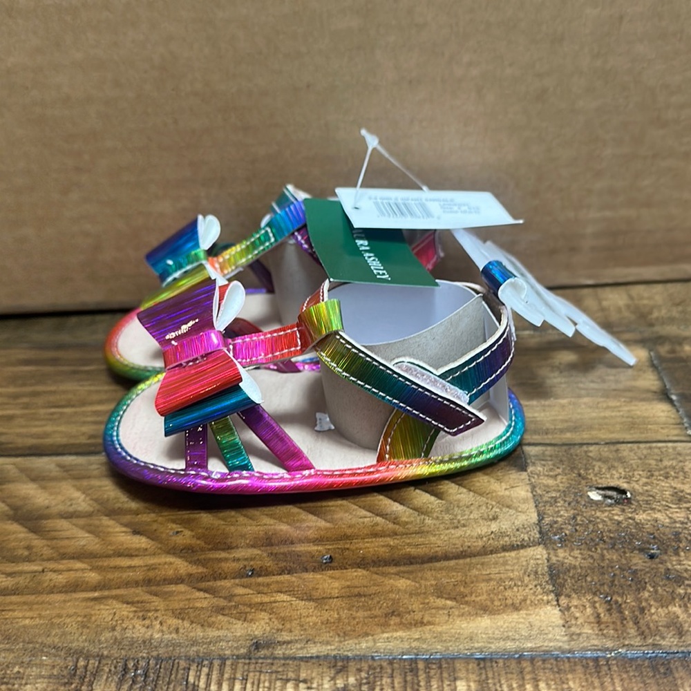 LAURA ASHLEY BABY BOW SANDALS: RAINBOW: NEW WITH TAGS: SIZE 4